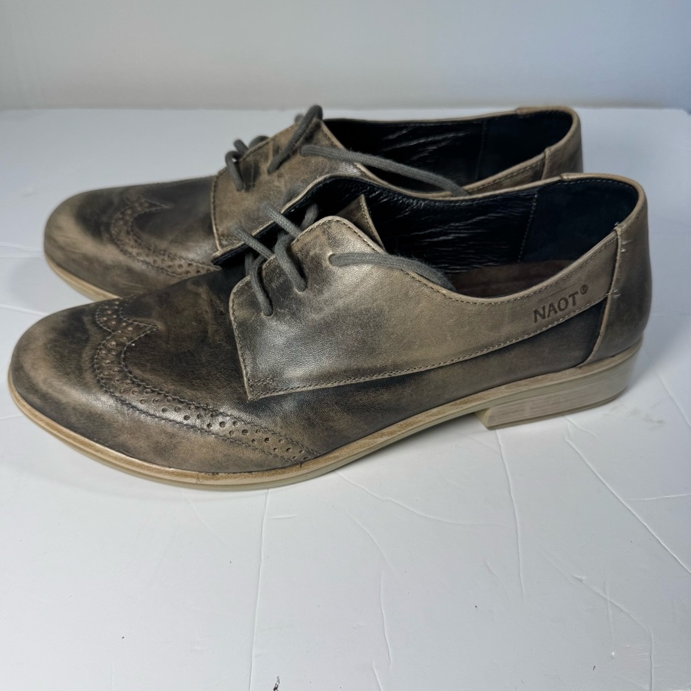 Naot Wingtip Oxford Leather Shoes Women’s 10 41 Bronze Distressed Comfort Fall‎